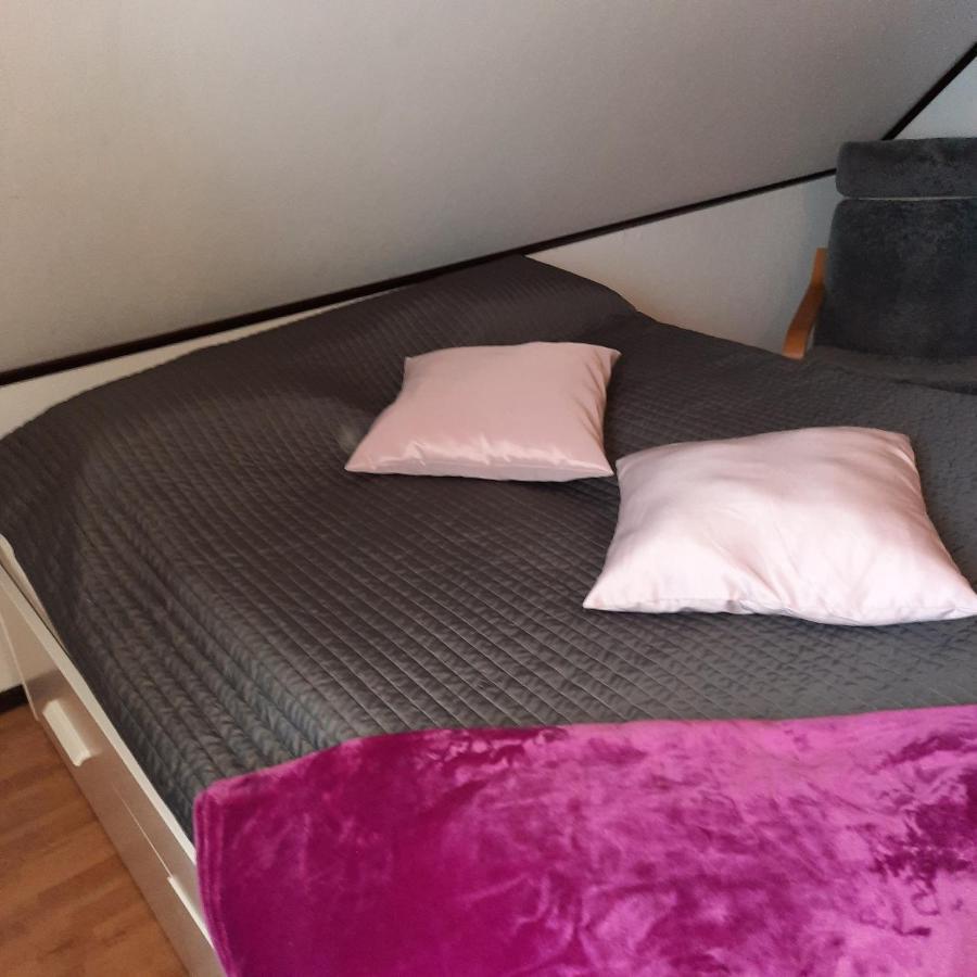Naturnaera Dubbelrum B&B I Uppsala Ramstalund Exteriör bild